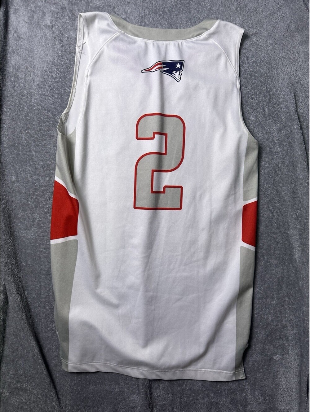 Under Armour Authentic Basketball Jersey #2 Mens Medium White Red Gray Patriots